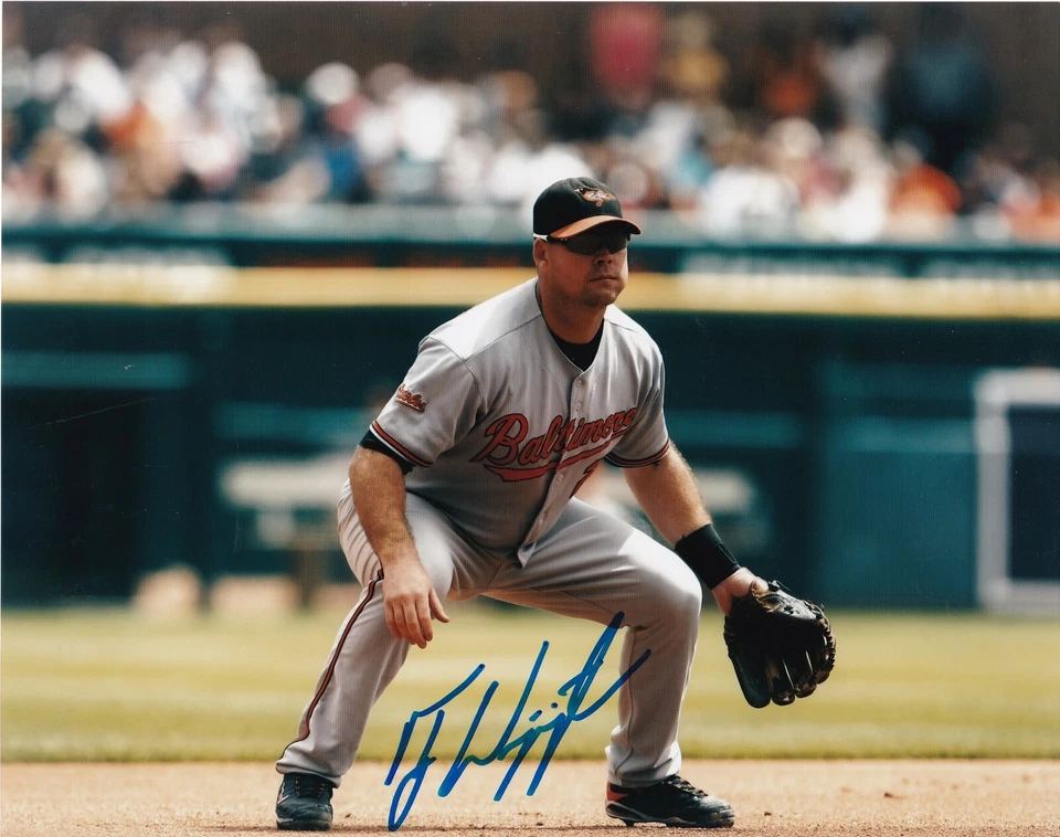 TY WIGGINTON   BALTIMORE ORIOLES  ACTION SIGNED 8x10 - Image 1 of 1
