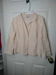 Winter Silks woman MP blouse Peach Collared V Neck Scalloped Eyelet - Picture 1 of 11