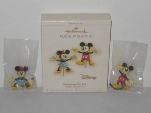 HALLMARK KEEPSAKE ORNAMENTS Mickey and Minnie Mouse Set of 2 New - Picture 1 of 4