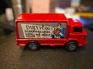 VINTAGE CORGI JR. GT. BRITAIN LEYLAND TERRIER DAILY PLANET SUPERMAN - Picture 1 of 1