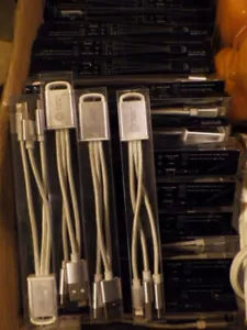 cavo di ricarica,ios,apple,android,usb,viaggio,multi,universale,compatto,cord,nuovo - Foto 1 di 6