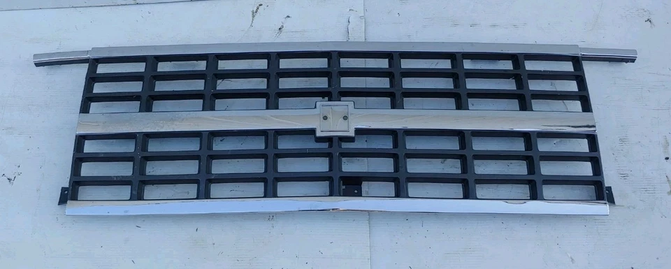 Nueva parrilla cromada y Argent 89-91 Blazer Suburban R/V con faros dobles Foto 1 de 2
