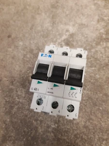 EATON IS-63/3 63A 400V Hauptschalter Klöcker-Moeller X-Pole - Bild 1 von 7