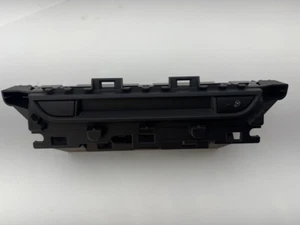 2017-2019 MAZDA CX-5 CENTER DISPLAY OFF INDICATOR & HEATED SEAT SWITCH OEM - Picture 1 of 6