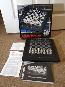 Saitek Kasparov Electronic Chess Partner Vintage Complete Set Working 1990