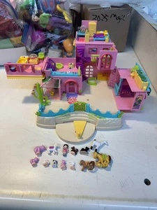 Figuras vintage de casa y accesorios Polly Pocket Petland 2000  - Imagen 1 de 24