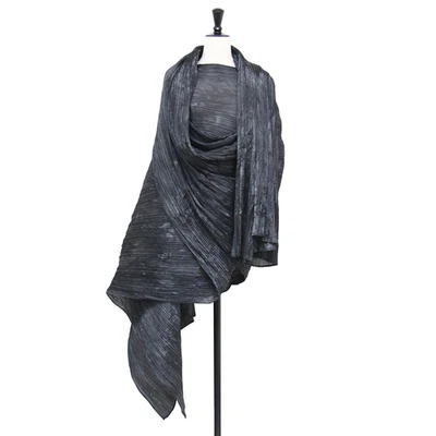SSEY MIYAKE PLEATS PLEASE Poncho Stole Black Tie-dye Japan PP64-AD138 - Image 1 of 4