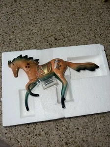 Primal Visions Self Horse Figurine Sculpture - Foto 1 di 6