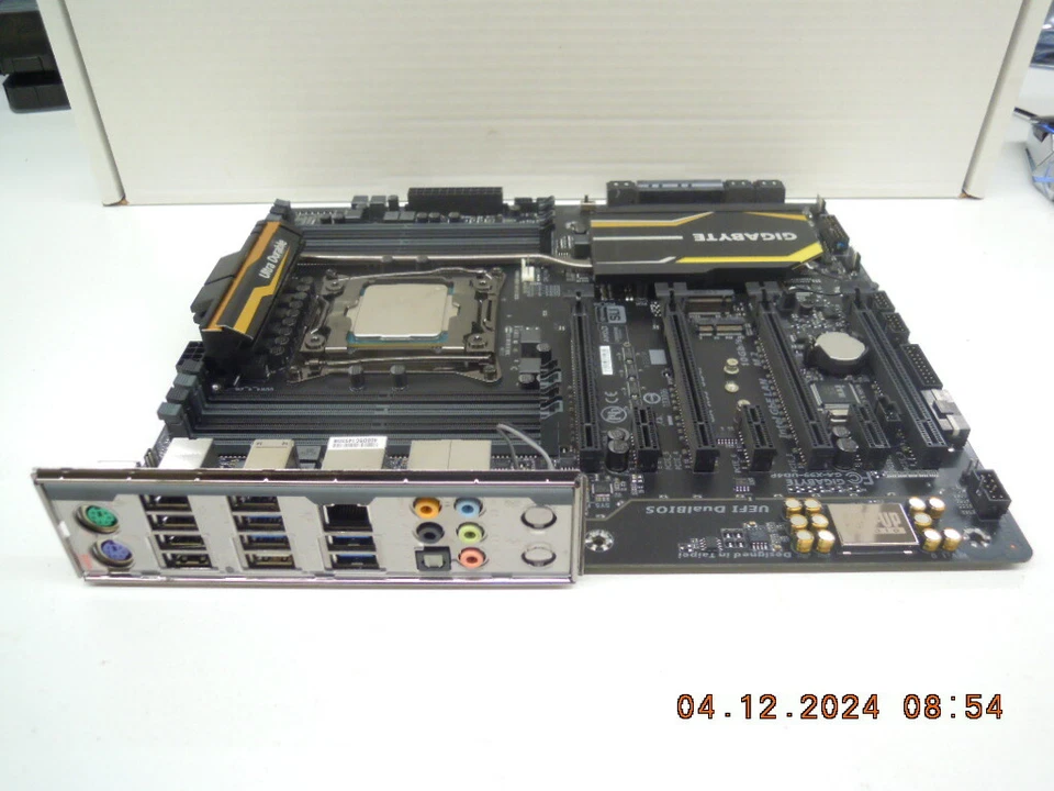 GIGABYTE GA-X99-UD4P LGA2011-3 MB & I/O Shield i7-5930K i7-5960X * USPS Priority - Image 1 of 1