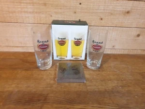 2 X Brand Beer Glasses & 1340 Bierbrouweru Wooden Bottle Opener Brand New Boxed - Picture 1 of 8
