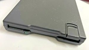 VINTAGE ACER OEM IBM THINKPAD 3.5 EXTERNAL FLOPPY DRIVE FDD-001 GQ8FDD-101 - Afbeelding 1 van 4