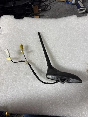 Jeep Renegade 2015-2017 antena de techo exterior superior trasera OEM Foto 1 de 4