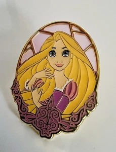Prendedor Disney Loungefly - Retrato de princesa vitral - Rapunzel enredado NUEVO - Imagen 1 de 8
