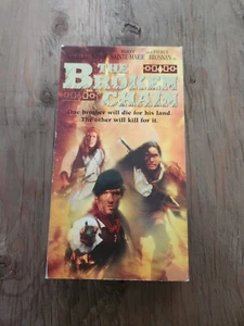 The Broken Chain (VHS, 1993) Pierce Brosnan Eric Shweig - Imagen 1 de 6