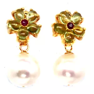 925 Sterling Silver 10 MM. White Pearl, Peridot & Ruby Black Friday Earrings - Picture 1 of 4