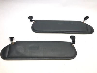 2000 - 2002 Jeep Wrangler TJ пара LH/RH солнцезащитный козырек абажуры черный винил OEM - Изображение 1 из 4