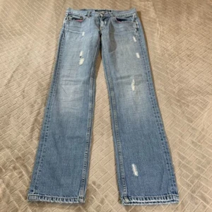 DKNY Women 27 Jeans Blue Straight Distressed Light Wash Low Rise 100% Cotton Y2K - Picture 1 of 13