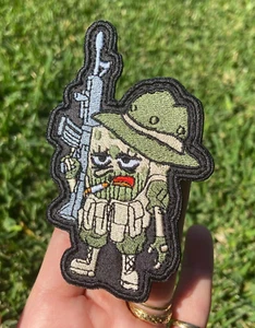 TACTICAL SPONGEBOB Patch - character spongebob style funny MEME - Hook & Loop - Picture 1 of 10