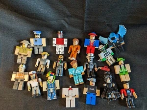 Roblox Figures Lot of 19 (Roblox Action Collection: from The Vault) No Codes - Picture 1 of 7
