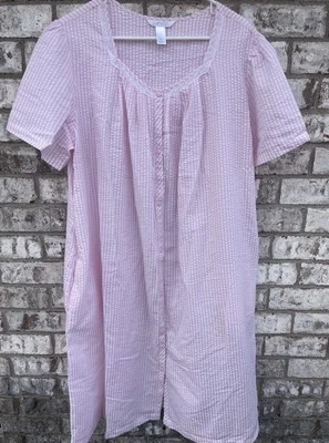 Adonna Nightgown Size XL Pink & White Seersucker Pink Snaps Lace Pleats Pockets - Image 1 of 4