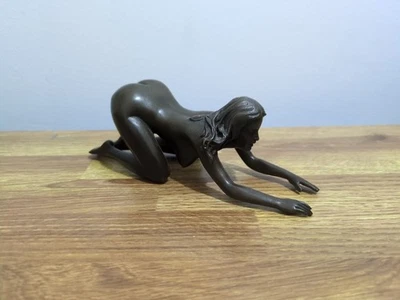 Rara estatua erótica Art Deco desnuda de bronce de J. Patoue, firmada, muy detallada Foto 1 de 4