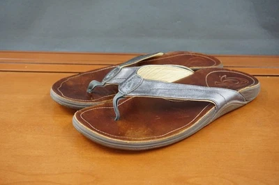 Olukai Kumu W Zapatos Mujer Talla 9 Marrón Cuero Chanclas Tanga Sandalias Foto 1 de 4