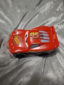2009 MATTEL WALKIN TALKIN LIGHTENING MCQUEEN - Picture 1 of 9