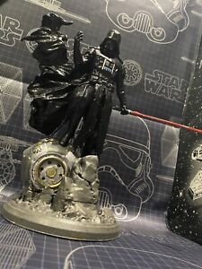 Star Wars Darth Vader statue