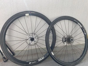 DT Swiss c1800 wheels front and rear with TRIGGER PRO tires - Picture 1 of 9