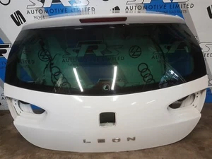 SEAT Leon 1P / MK2 Tailgate Boot Lid With Glass In Candy White LB9A 2009 - 2013 - Picture 1 of 8