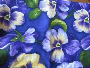 Pretty Face Large Purple Pansy Flowers Northcott Cotton Fabric 2337 - Picture 1 of 4