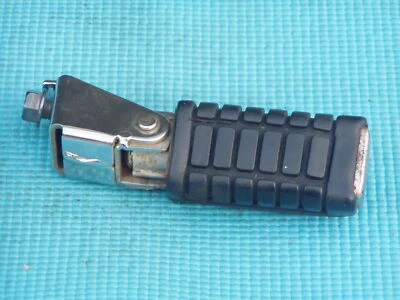 Clavija trasera derecha honda gl1100 gl1200 83-87 goldwing Foto 1 de 4