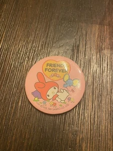 VTG Sanrio Hello Kitty My Melody Friends Forever Pink Pinback Metal Button 1981 - Picture 1 of 2