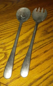 Tenedor de ensalada italiano vintage cuchara utensilios metal plateado hecho en Italia - Imagen 1 de 3