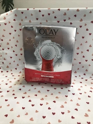 Щетка для чистки лица Olay Regenerist новая/запечатанная коробка немного повреждена. - Изображение 1 из 4