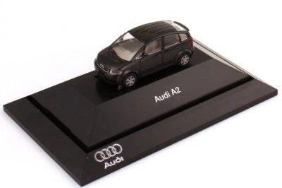 RARO AUDI A2 VERDE PINO 1999 - 2005 5 PUERTAS ESCOTILLA 1:87 RIETZE (MODELO DISTRIBUIDOR) Foto 1 de 2