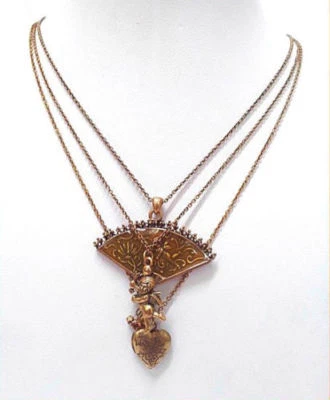 NUEVO COLLAR DE CADENA TRIPLE ORO PEREGRINO DINAMARCA MEDALLÓN CORAZÓN ESMALTE CRISTAL MARRÓN Foto 1 de 3