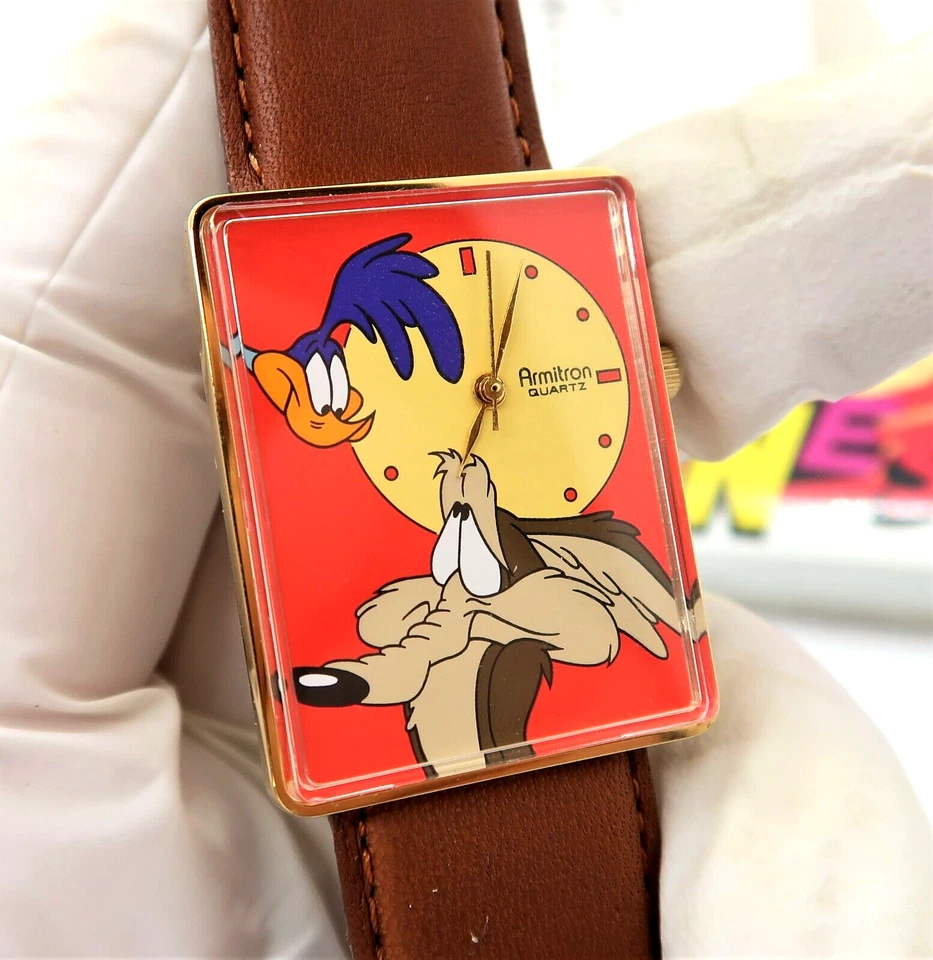 ROAD RUNNER & COYOTE Armitron "Rectangle" MIB RARE MENS CHARACTER WATCH 50