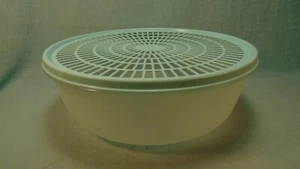 VINTAGE TUPPERWARE COLANDER/STEAMER (1835/1836) VERY NICE!! - Picture 1 of 2