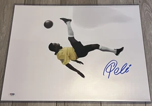 PELE SIGNED BRAZIL 16X20 METALLIC PHOTO PSA/DNA BICYCLE KICK - Picture 1 of 3