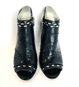 Vince Camuto Heels Womens Size 7M Black Studded Leather Heels VC-AVO - Picture 1 of 7