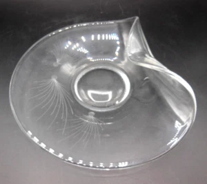 Plato de aperitivo o plato para servir de cristal con patas de pino Fostoria - pino - Imagen 1 de 2