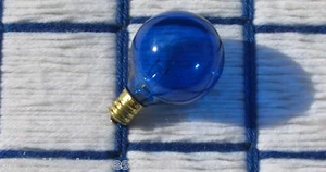 C7 base TRANSPARENT BLUE tint CHRISTMAS LIGHT bulb Round Berry Globe 10w G12.5 - Picture 1 of 2
