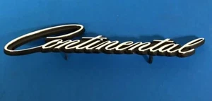 Lincoln “Continental” Ornament Emblem - Picture 1 of 2