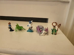Paquete de figuras raras de Ubisoft Battle of the Giants - Imagen 1 de 18