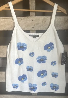 NWT Boston Proper Size Medium White Sweater Tank Blue Floral Embroidery  - Image 1 of 4
