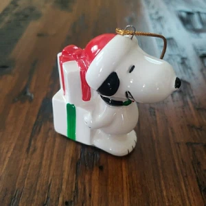 Vintage 1966 Snoopy mit Hut und Geschenk Ornament Peanuts Made in Japan - Bild 1 von 9