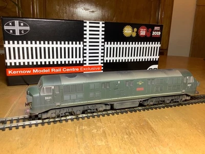 Kernow Models OO K2607 BR Green Class 41 Warship Diesel D601 Ark Royal Weathered - Image 1 of 4