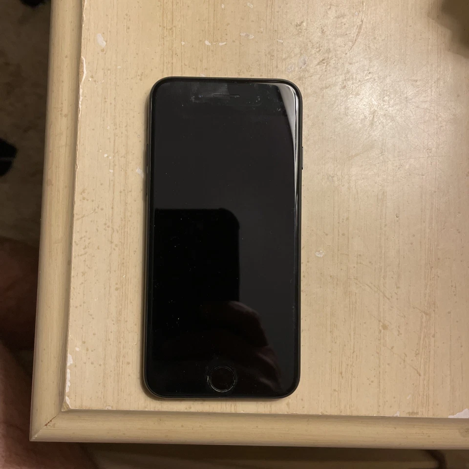 Smartphone Apple iPhone 5s 16GB Desbloqueado Usado, Grado A Estado Negro Foto 1 de 3