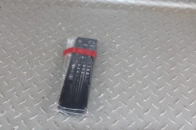 11-13 QX56 Electronic OEM Factory Rear DVD Entertainment System Control Remote Foto 1 de 4